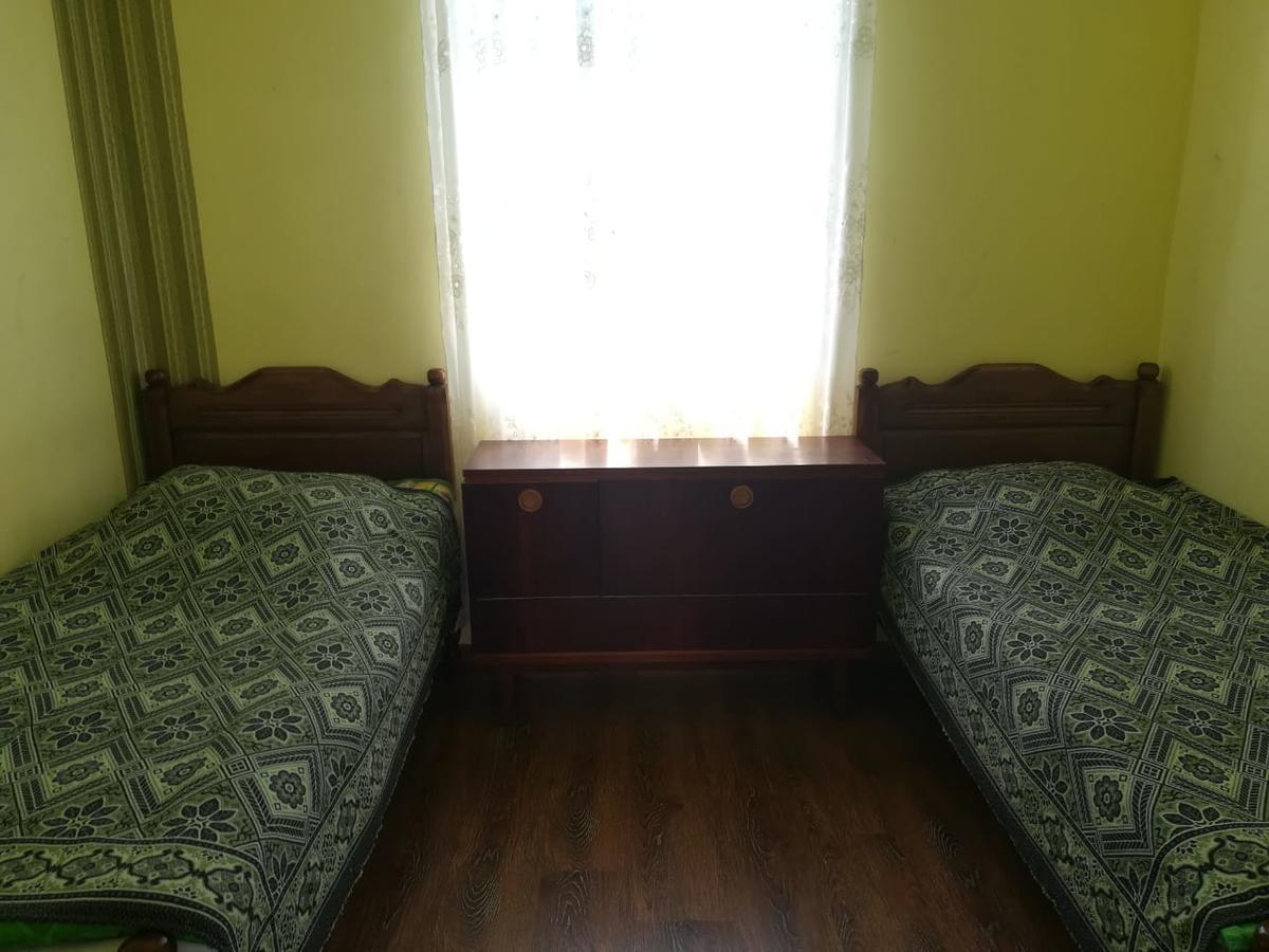Guest House Of Givi Kobuleti Bagian luar foto